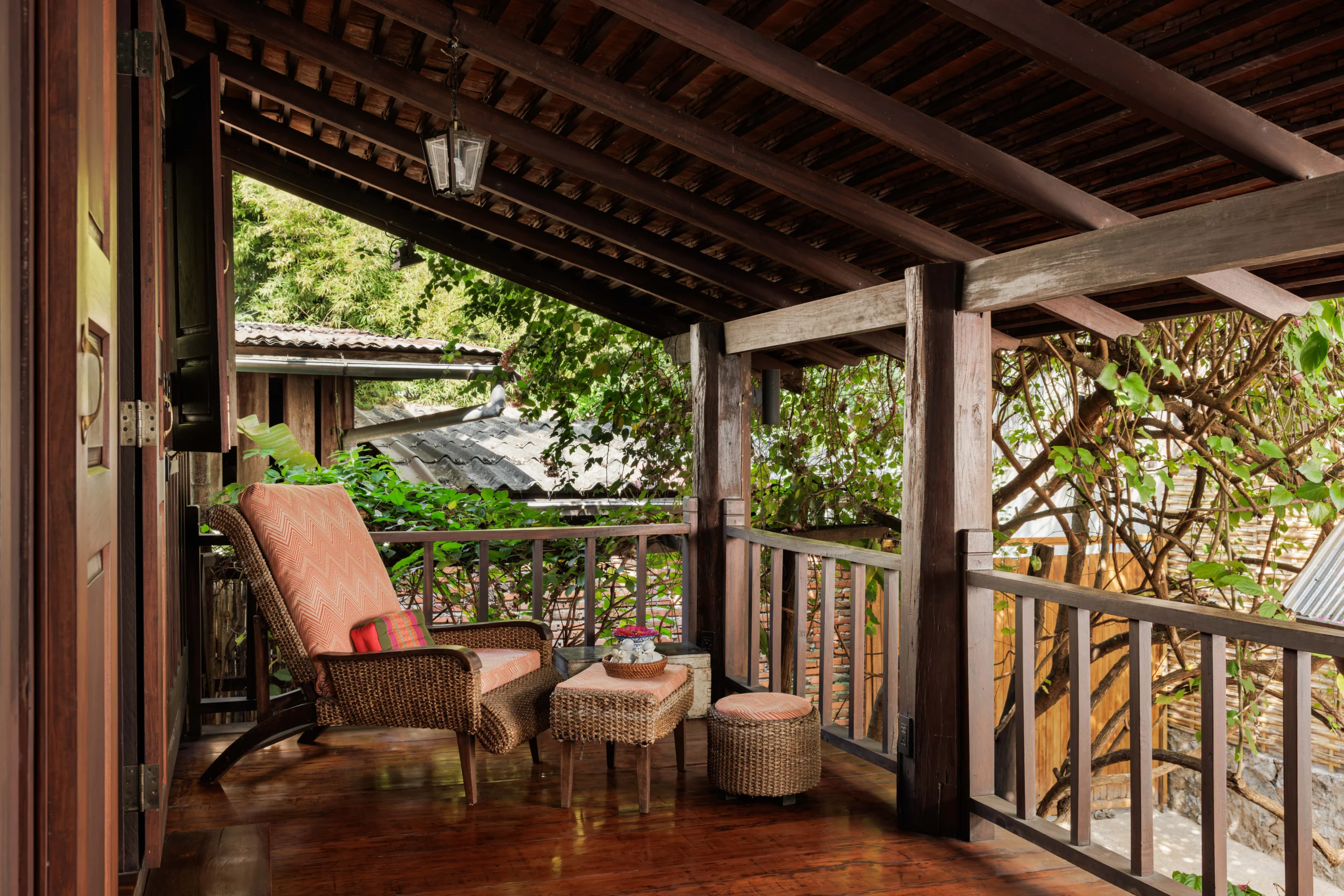Luang Prabang spa hotel — Dalabua Spa lotus pond setting